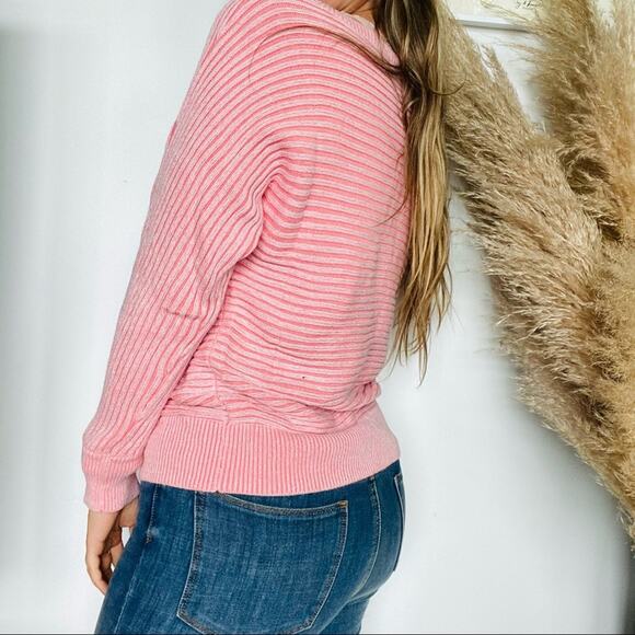 GAP Blush Soft Pink Stripe Knit Long Sleeve Boat Wide Neck Pullover Sweater M - Picture 4 of 9